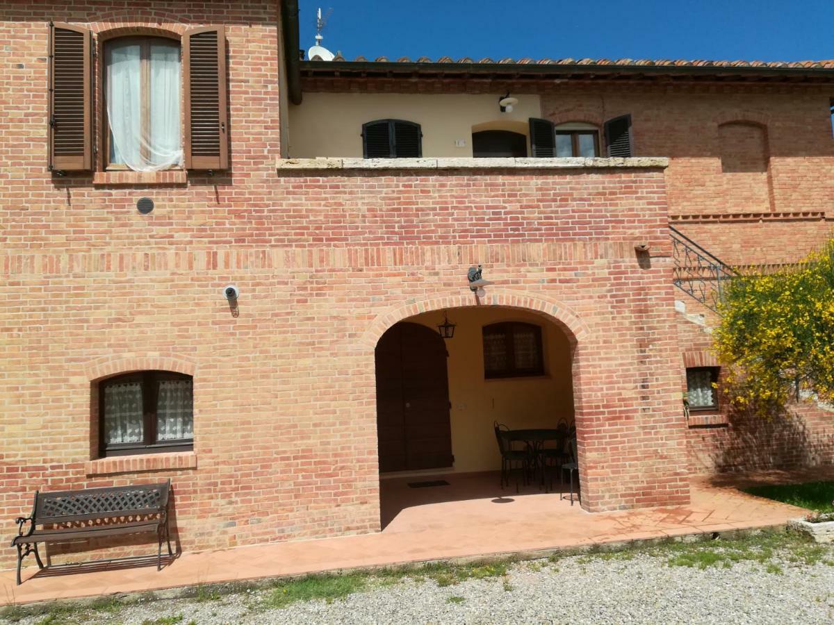 Agriturismo Piandimaggio Пиенца Экстерьер фото