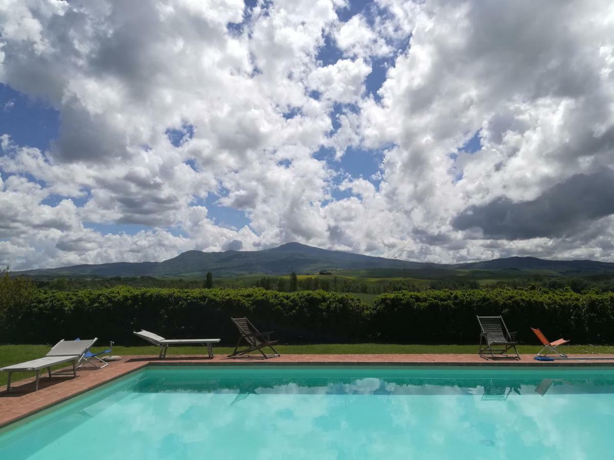 Agriturismo Piandimaggio Пиенца Экстерьер фото